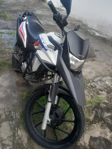 Xre 300 ano 2015 venda/troca 17 mil