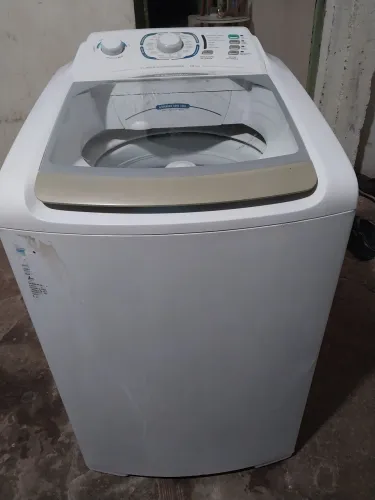 Máquina de Lavar Roupa 
