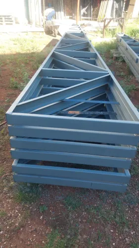 Estrutura metalica 300m2  nova