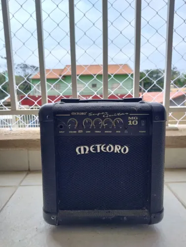 Caixa amplificada