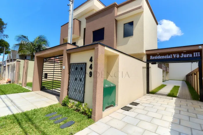 Sobrados em condomínio à venda com 3 quartos a partir de 133,16 m2, SANTA FELICIDADE, CURI