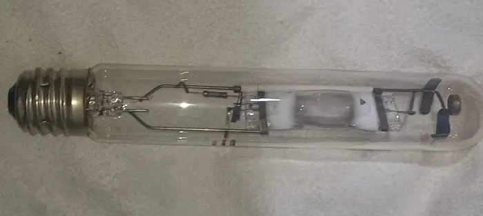 Lâmpada H.Vapor Metálica 400w