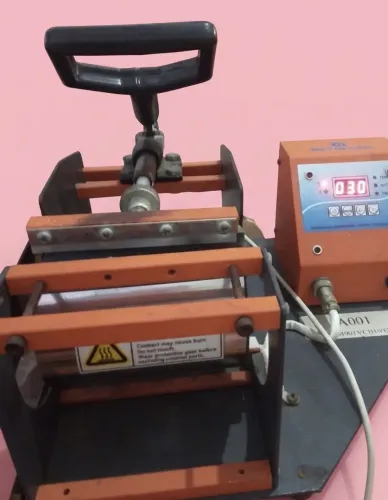 Prensa térmica para canecas