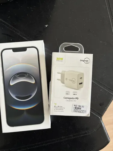 iPhone 16e