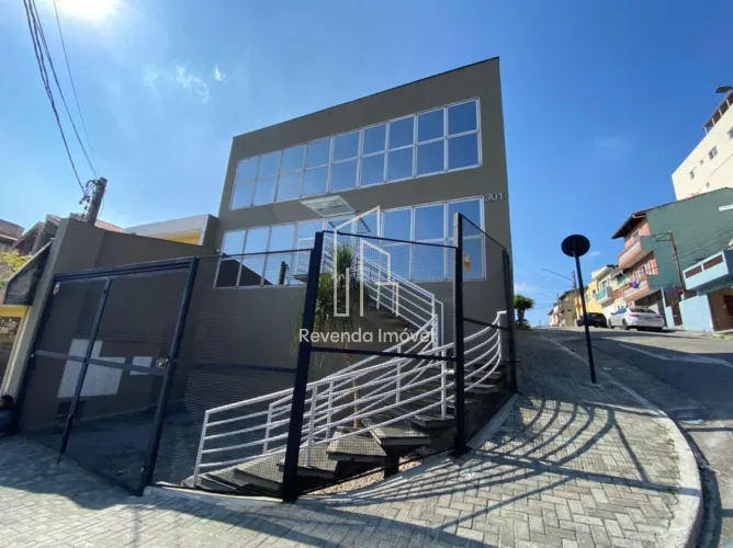 Imóvel Comercial à Venda - Vila Vitória, Mauá Oportunidade Única! 3 Salas, 2 Banheiros, 1