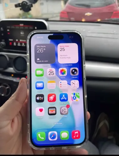 iPhone 16