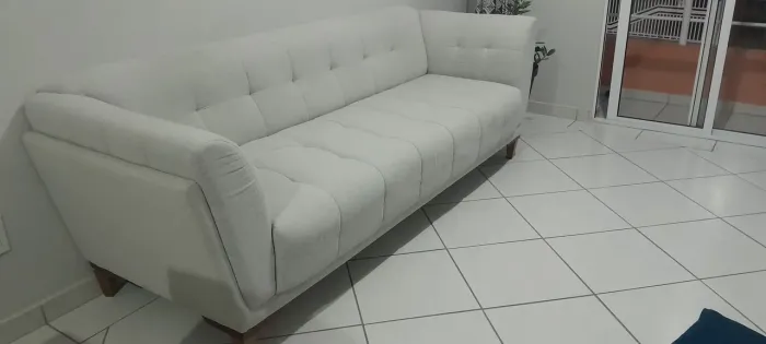 Sofá living de linho