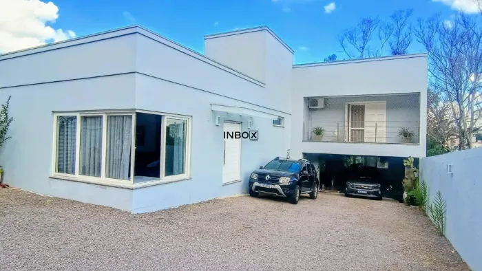 INBOX CIA IMOBILIÁRIA VENDE - Casa NO UNIVERSITÁRIO.