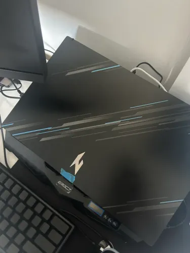 Imperdível Acer nitro v15 com i7 de 13 geração e 16 gigas de ram