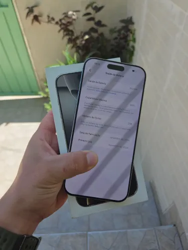 iPhone 16 Pro Max 256GB - Titânio Natural - Estado de Zero!