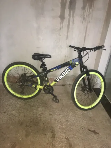 Bicicleta viking tuff25 aro 26