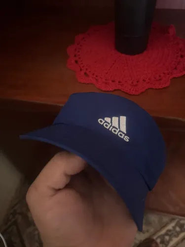 Boné adidas dry fit