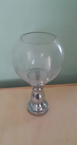 VENDO 4 JARROS DE VIDRO COM BASE PRATA