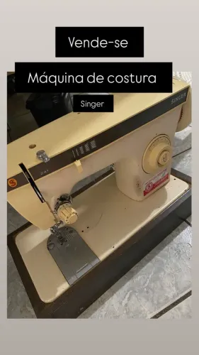 Vende-se máquina de costura Singer