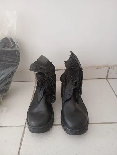 Coturno militar n° 41