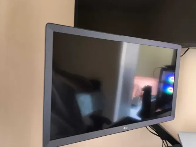 Smart TV LG 24"