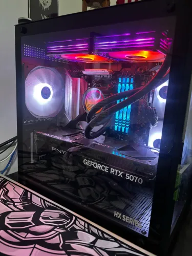 PC GAMER HIGH END com periféricos inclusos