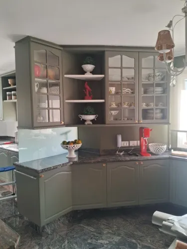 Revestimento moveis em verde oliva