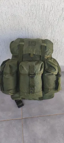 Mochila Alice Pack, Média Capacidade. 