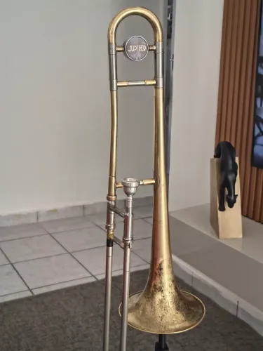 Trombone de vara Bb JÚPITER