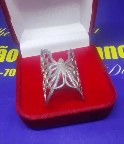Anel Borboleta Prata 950 Peso 4.40 Gramas 33 x 21 mm