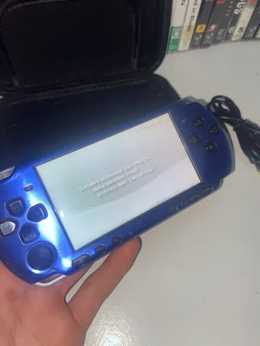 PSP Preto (6.61 PRO-C) + Capa Azul + Carregador + Case