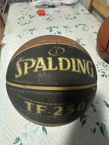 Bola