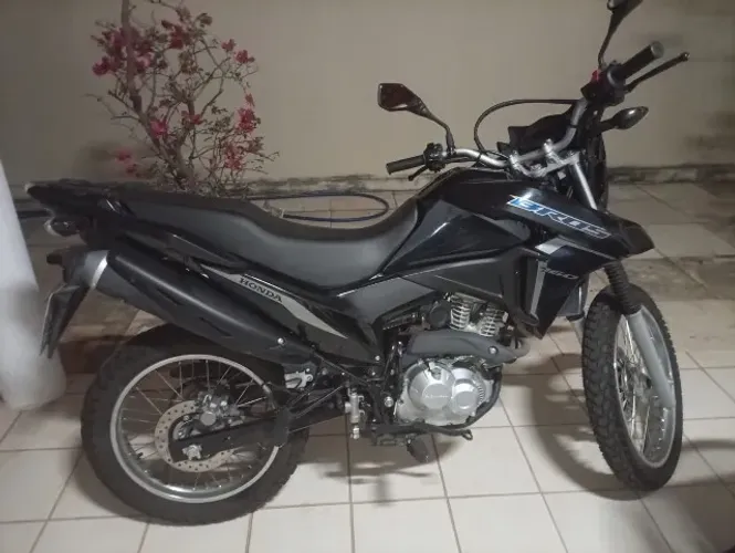 Honda NXR 160 Bros ABS 2024 - Apenas 4.700 km