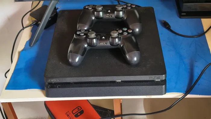 Vendo Playstation 4