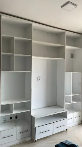 Vendo móvel para sala ou escritório