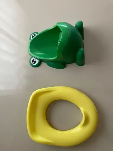 Mictório infantil sapinho + assento privada