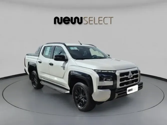 Mitsubishi TRITON Katana 2.4 CD 4X4 TB Diesel Aut. 2026