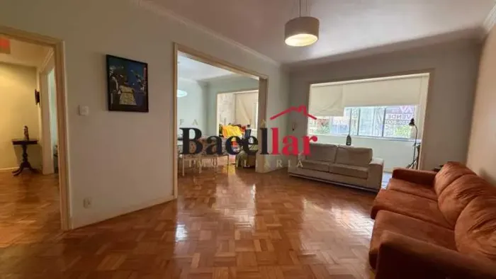Apartamento com 4 quartos com vaga no Flamengo