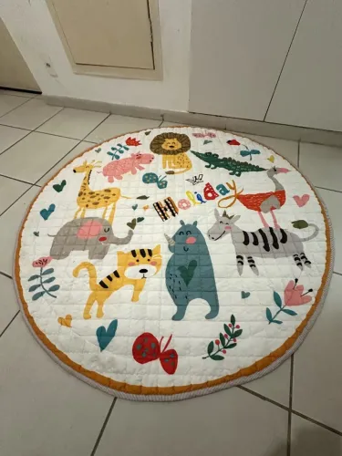 Tapete de Atividades e Bolsa Organizadora de Brinquedos