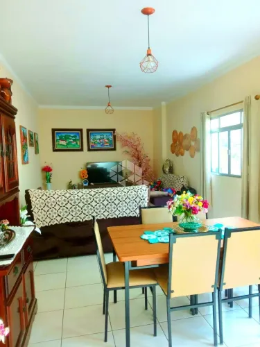 Casa com 02 dormitórios à venda por R$ 570.000,00 - Centro - Franco da Rocha/SP