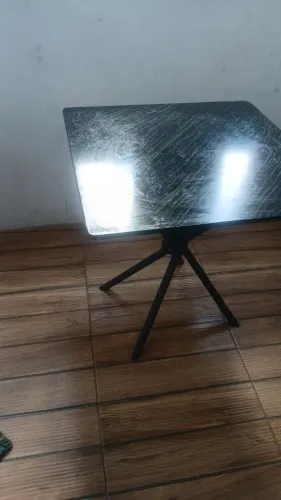 Mesa de mármore 