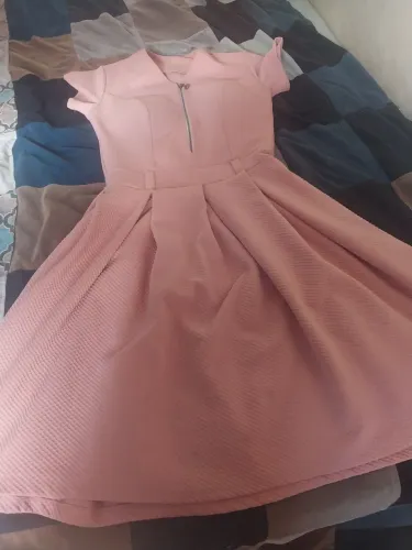 ? Vestido Rosa Simples e Charmoso - Em Bom Estado