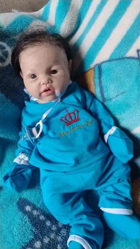 Bebê reborn de silicone sólido
