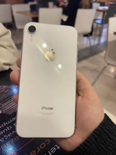 iPhone XR 64gb