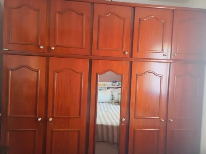 Guarda roupa casal
