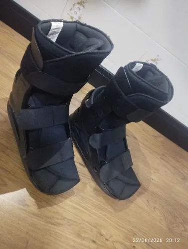 Bota ortopédica mobilizadora curta