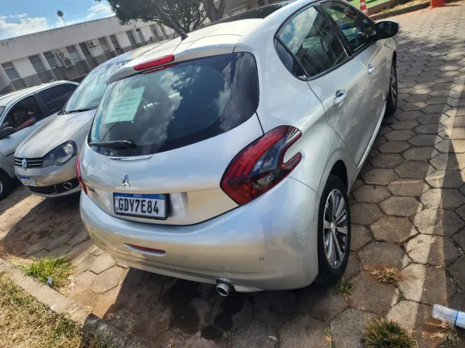 Peugeot 208 Griffe 1.6 Flex 16V 5P Aut. 2019