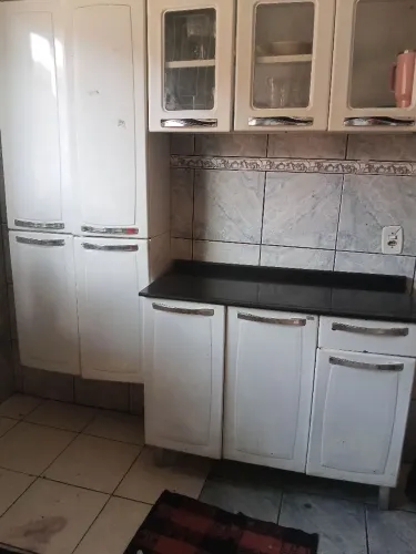 Vendo armário completo