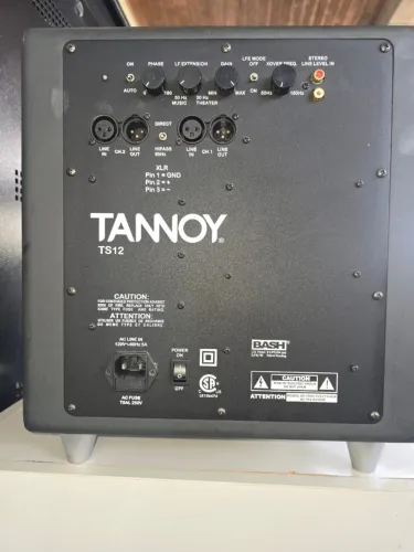 Sub Tannoy TS12 ativo 500 watts SUPER NOVO