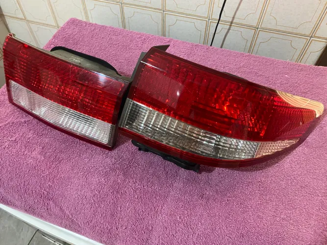 Lanterna original Honda accord 2002 a 2005 em promoção 