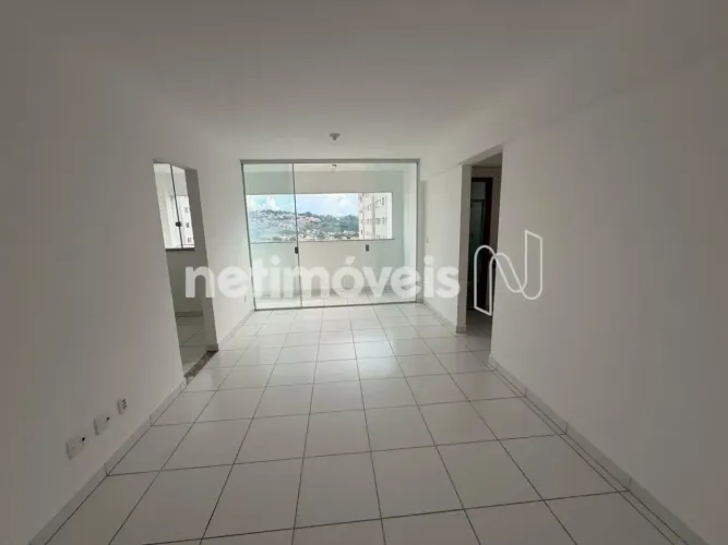 Apartamento 03 quartos no Betânia.