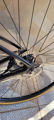 Bicicleta Specialized Tarmac sl6 54 rival 12v com potência 24.000