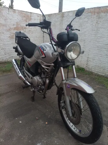 Vende-se YBR 125 2007
