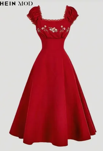 Vestido Vermelho Midi Rodado com Bordado Floral - Tam. G