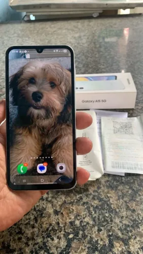Vendo samsung A15 5G 256 gigante de memoria e 8 de RÃ